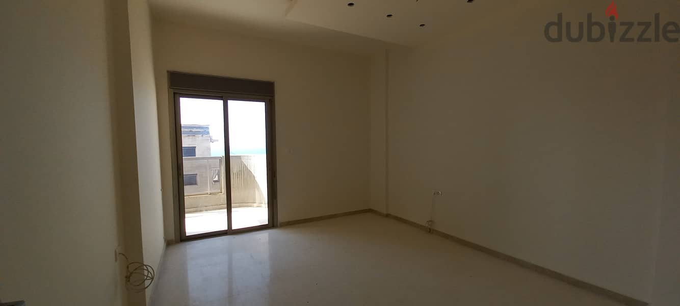 Unique New Built Apartment in Zalka for saleشقة حديثة البناء فريدة 9