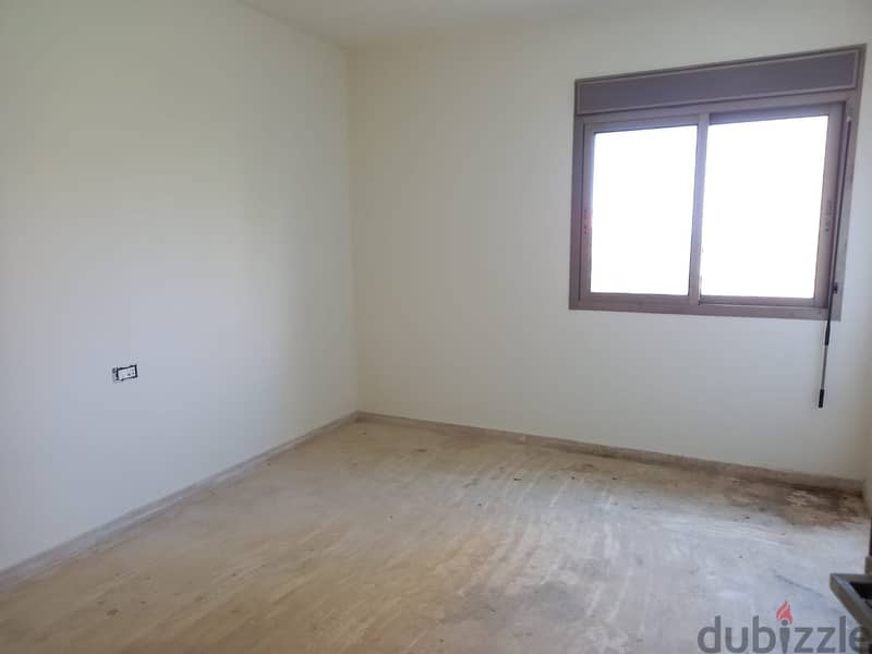 L08161-A Spacious Apartment  for Sale in Haret Sakher 3