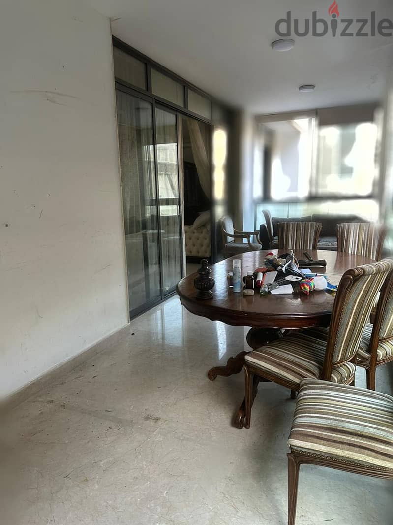 Apartment for sale in beirut Ain Al Mraiseh/شقة للبيع في عين المريسة 2