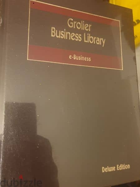 Grolier business library,the business from A to Z 12