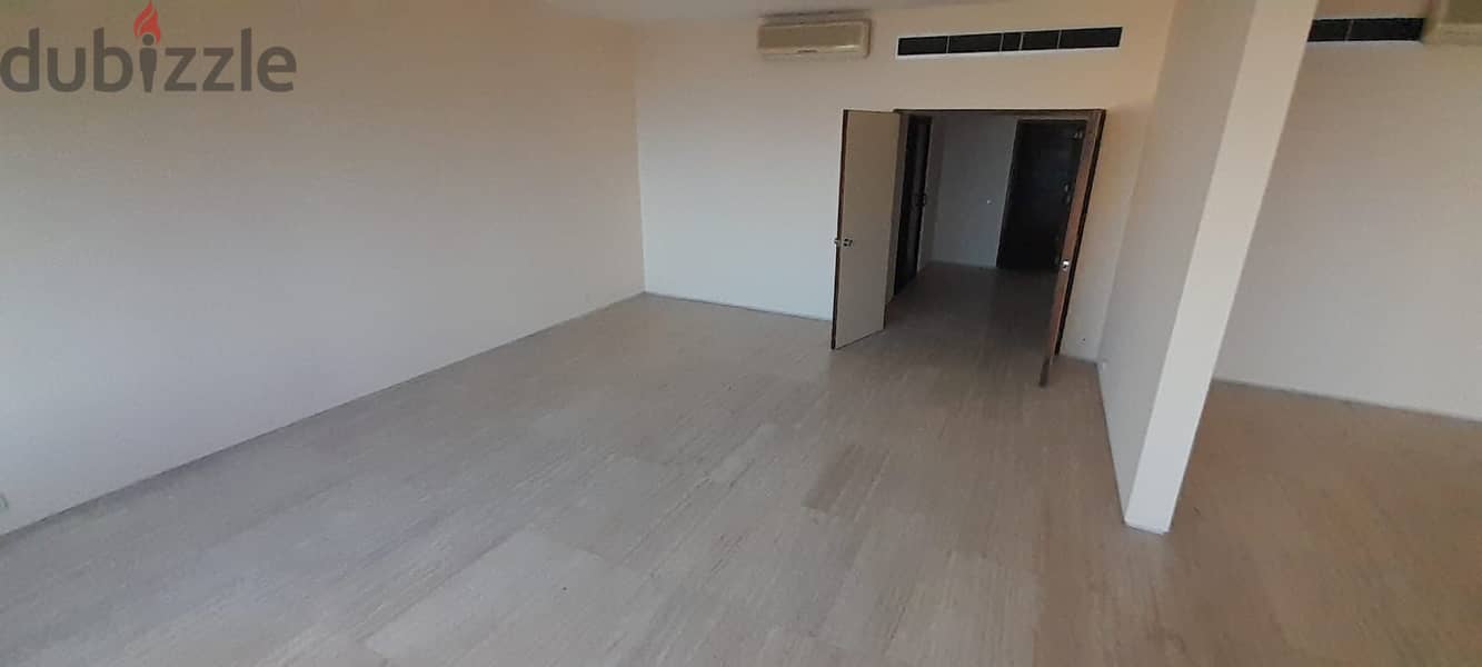 BRAND NEW , AIN EL MRAISSEH + SEA VIEW (450SQ) 4 MASTER BEDS (JNR-199) 2