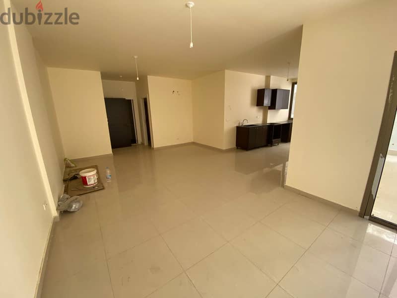 RWK201CM - Apartment For Rent in Tabarja -  شقة للإيجار في طبرجا 3