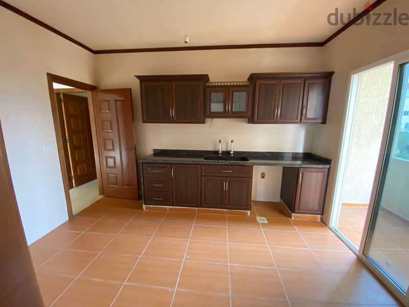 RWK202CM - Apartment For Rent in Kfaryassine شقة للإيجار في كفر ياسين 4