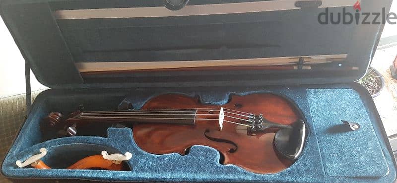 violin of Alessandro Gagliano 1777 Berlin with sivori bow 2