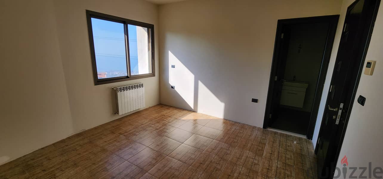 Apartment for sale in Mtayleb/SeaView 7
