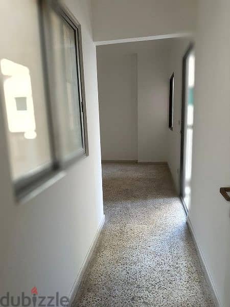 Apartment for sale in beirut Ras Al Nabaa/شقة للبيع في بيروت رأس النبع 2