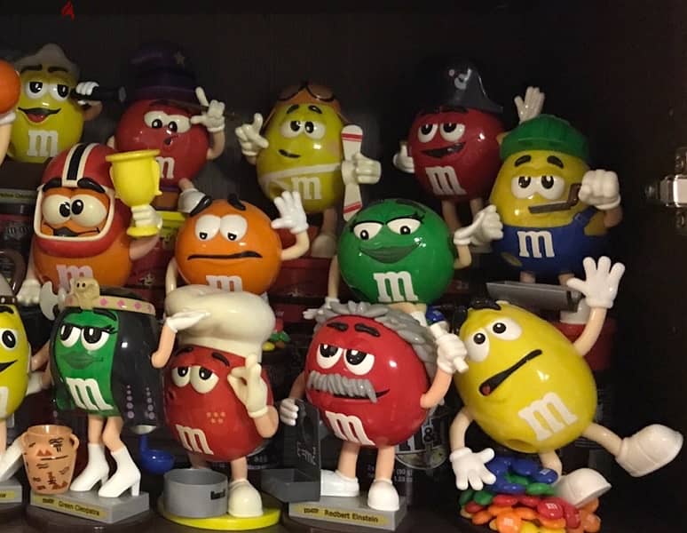 m&m figurines collectibles 1