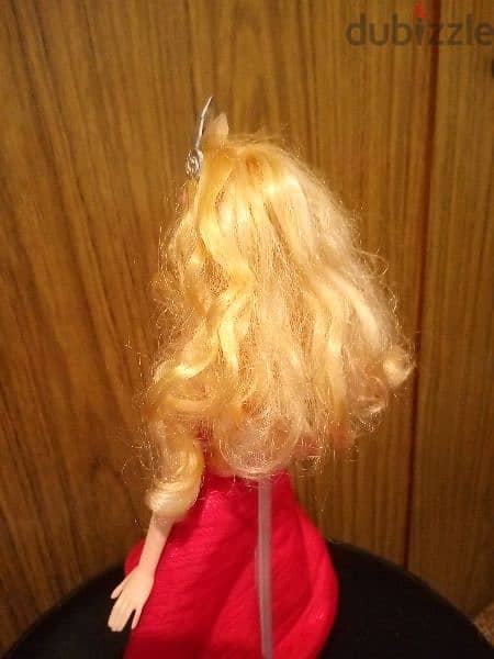 HOLIDAY Barbie Mattel 2018 dressed as new doll Curly hair muse body=18 3
