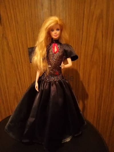 HOLIDAY Barbie Mattel dressed great doll Muse body little long hair=20