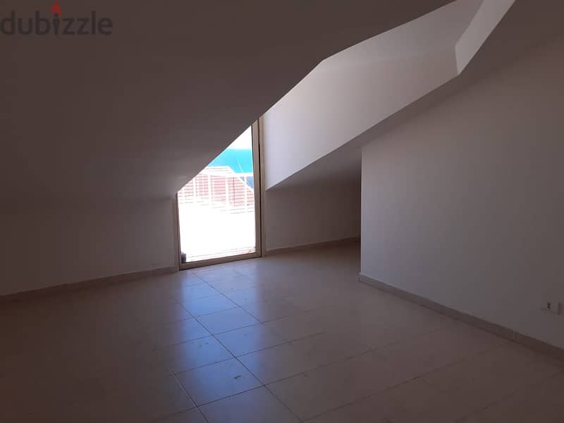 L07911-Duplex for Sale in Bouar with Sea View 7