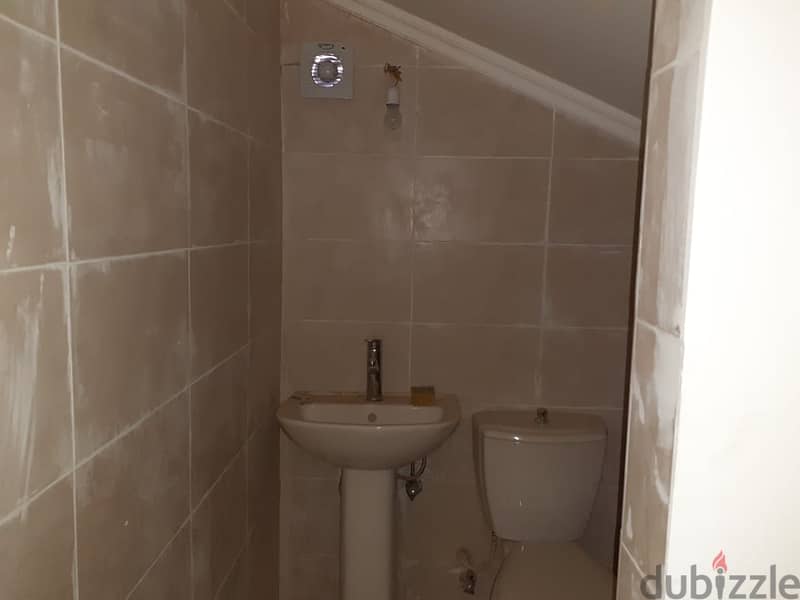 L07911-Duplex for Sale in Bouar with Sea View 9