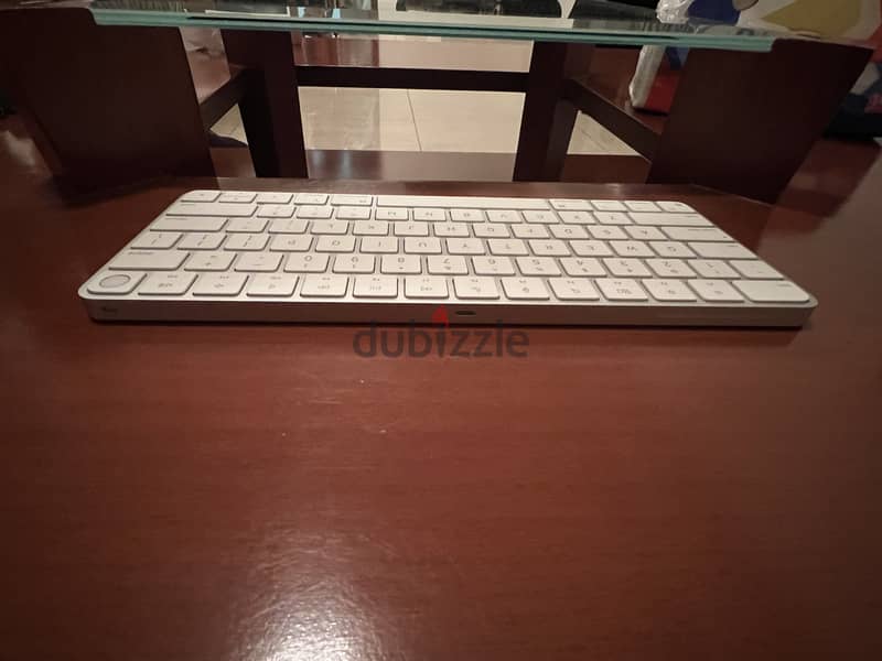 Apple Magic Keyboard with Touch ID - Computer Parts & IT