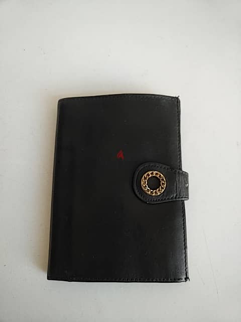 Vintage leather wallet - Not Negotiable 0