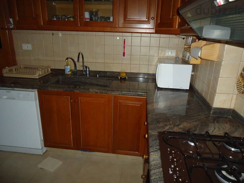 Apartment for rent in Mar Chaaya شقة للايجار في مار شعيا 4