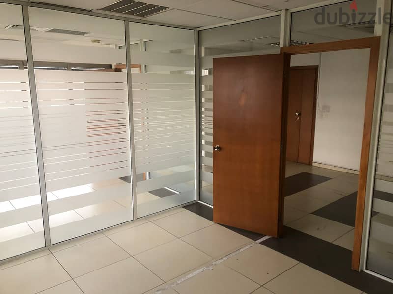 Office for rent in badaro مكتب في بدارو للاجار 12