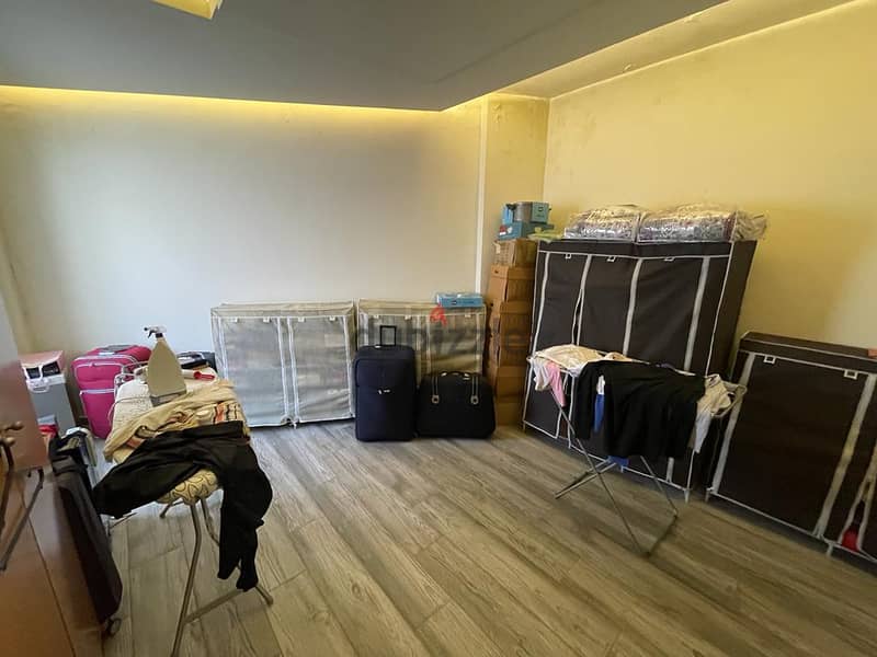 Apartment for rent in Furn El Chebbak شقة للاجار في فرن الشباك 11