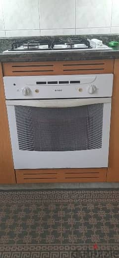 INDESIT Built-in gas oven