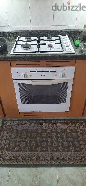 INDESIT Built-in gas oven 2