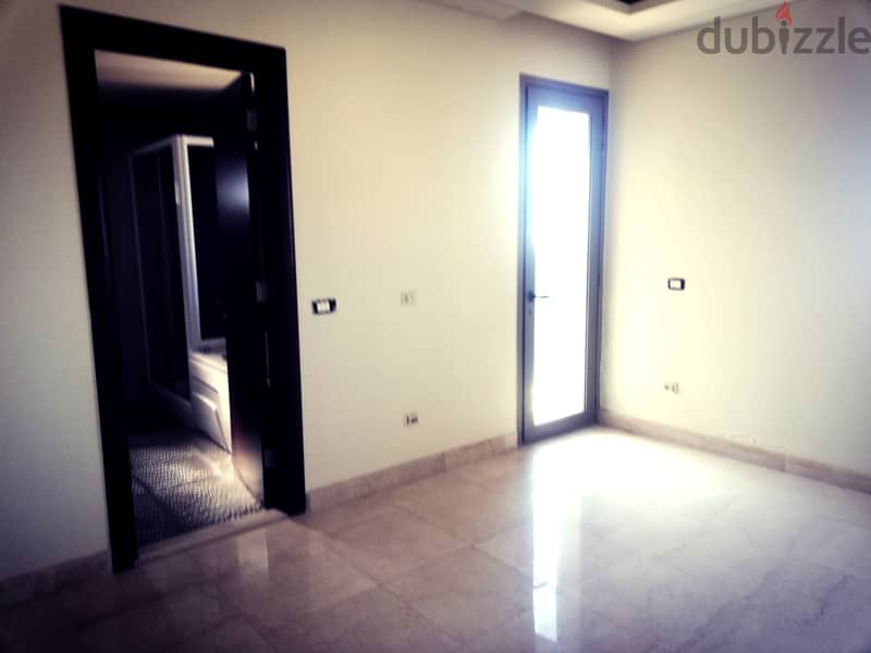 L05759 - Spacious & Deluxe Apartment for Rent in Aoukar 2