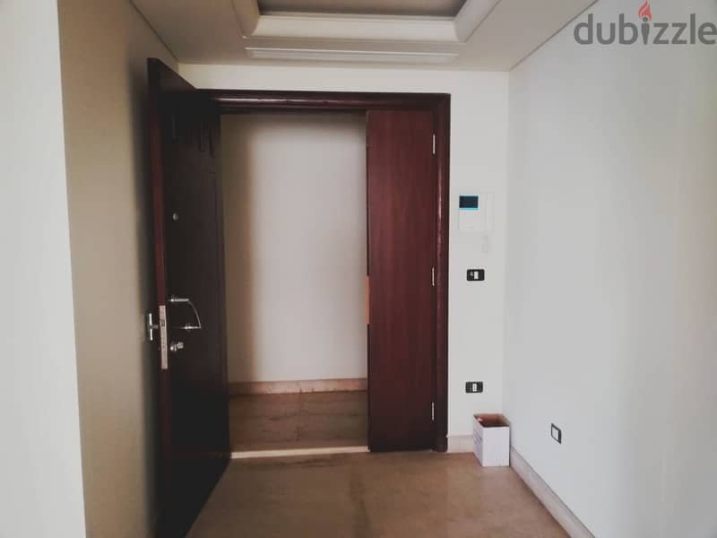 L05759 - Spacious & Deluxe Apartment for Rent in Aoukar 14