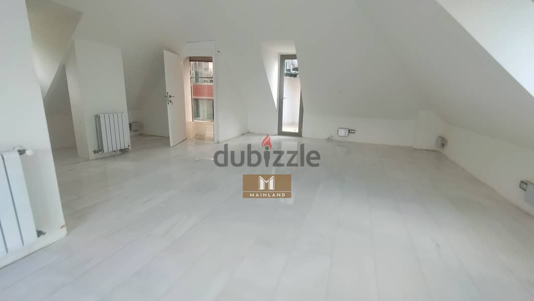 New Triplex apartment in Mtayleb with Panoramic views 4