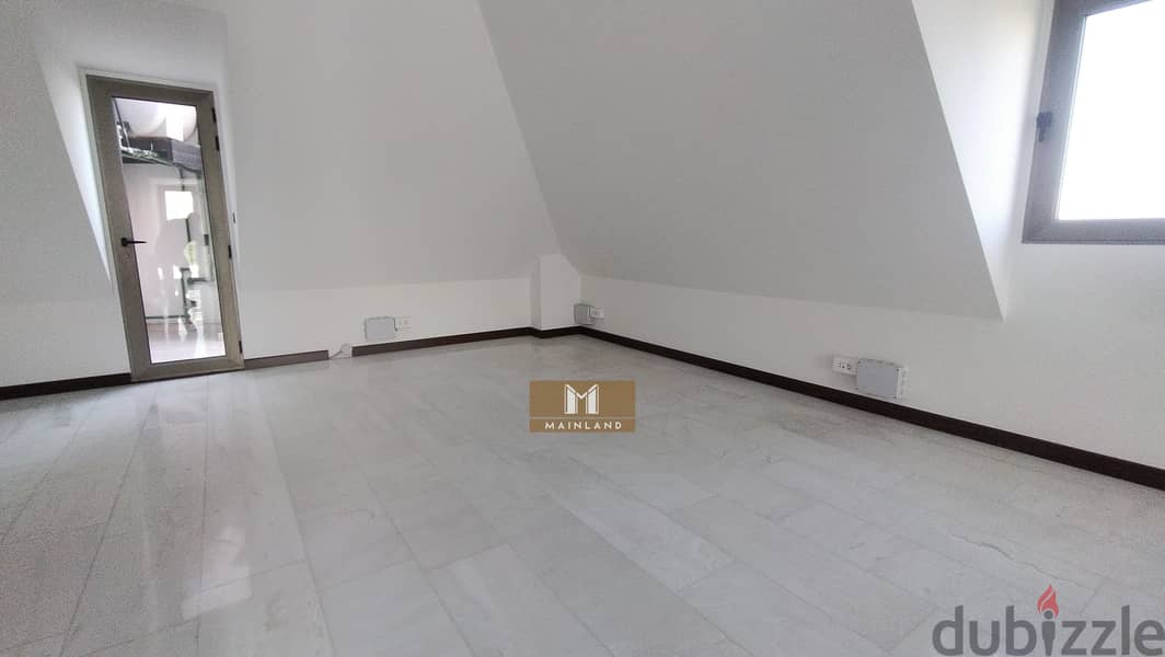 New Triplex apartment in Mtayleb with Panoramic views 13