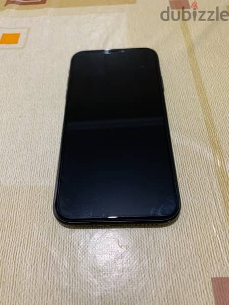 Iphone XR in very good condition 3