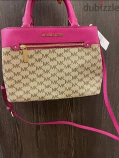 Michael kors women handbag new with tags