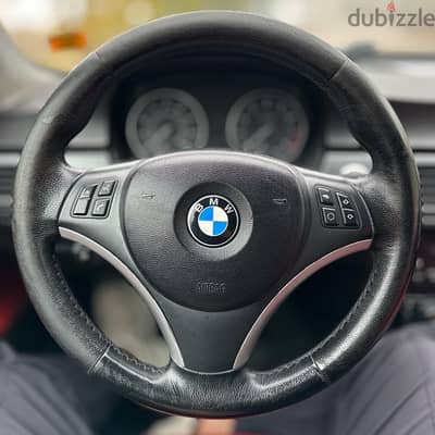 BMW E90/E92/E93 Steering Wheel