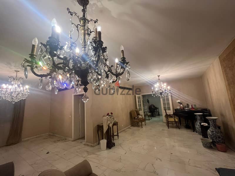 Luxurious Apartment For Sale in tallet al-khayatشقة راقية للبيع في تلة 7