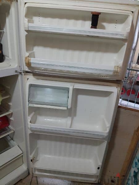 hotpoint american brand rerigerator working 100% 2