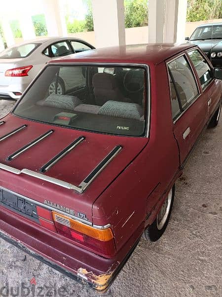 renault 9 for sale no accident clean 8