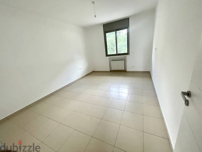 RWK171JA - Apartment For Sale in Sahel Alma - شقة للبيع في ساحل علما 4