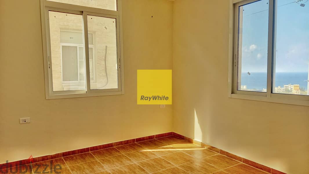 RWB200G - Apartment for sale in Amchit Jbeil شقة للبيع في عمشيت جبيل 1
