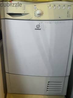 dryer indesit almost used 0