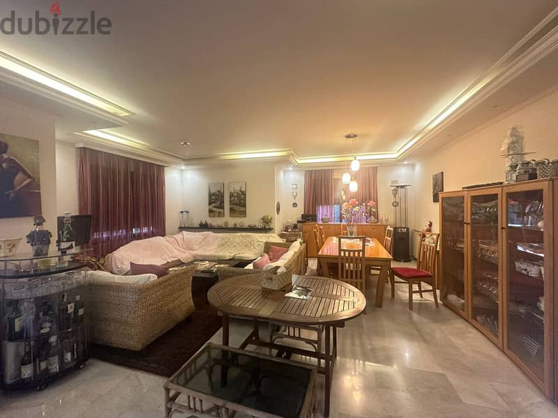 A 320 m² garden apartment for sale in Baabdat! 1