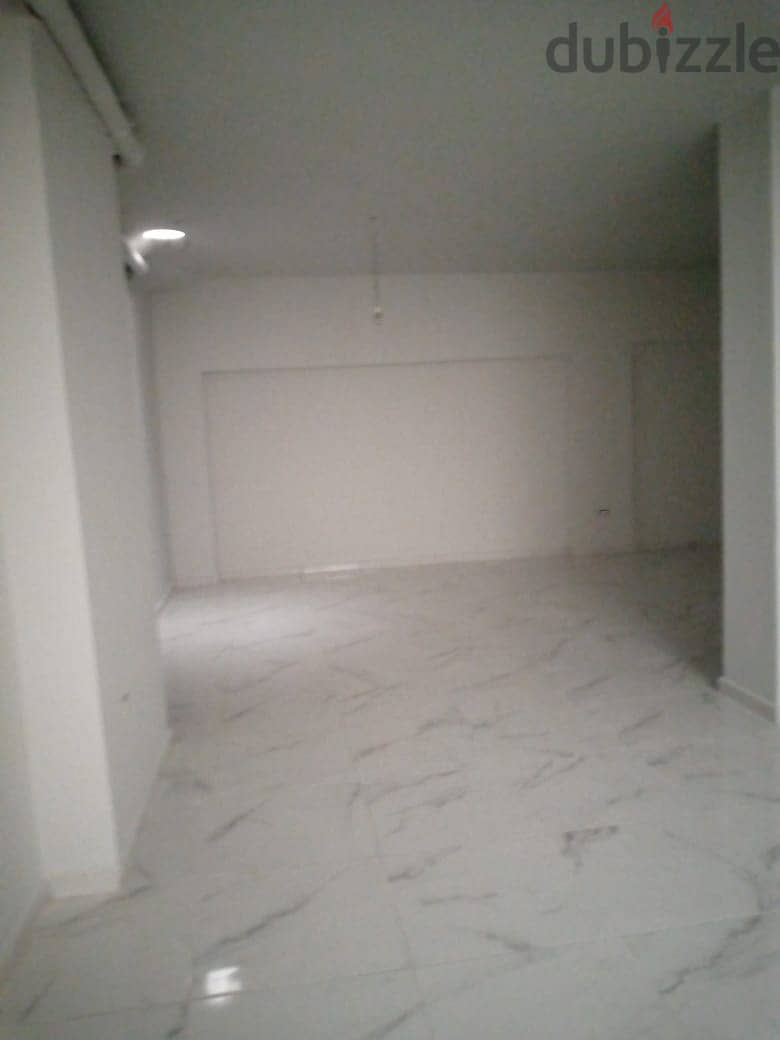 zahle haouch el omara shop 300 sqm for rent prime location Ref#5827 1