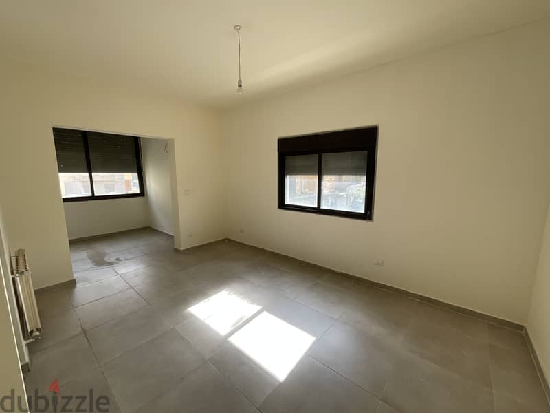 RWB189AH - Apartment for sale in Hboub Jbeil شقة للبيع في حبوب جبيل 3
