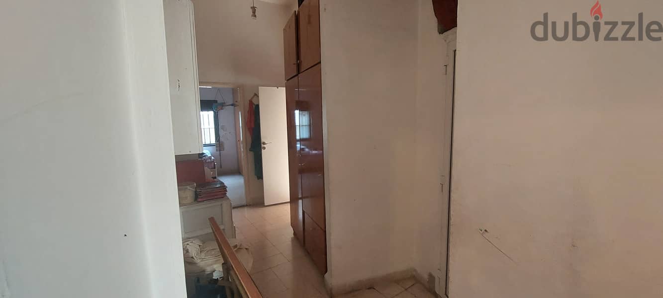 Apartment for sale in Furn El Chebbak شقة للبيع في فرن الشباك 7