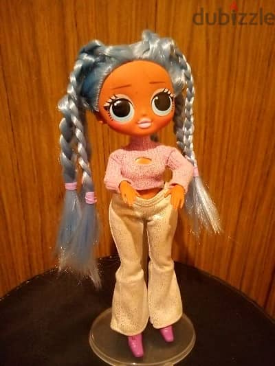 LOL OMG WINTERDISCO Great doll braided hair in her Own wear +Boots=30$