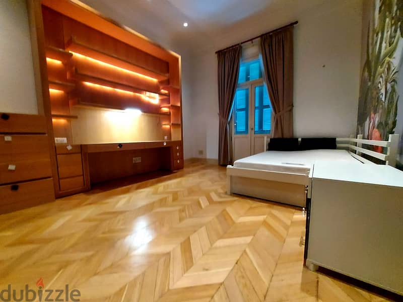 RA23-3080 Luxuriously furnished apartment in Downtown is for rent,450m 13