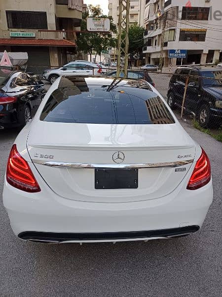 Mercedes C class 300 2016 excellent condition 5