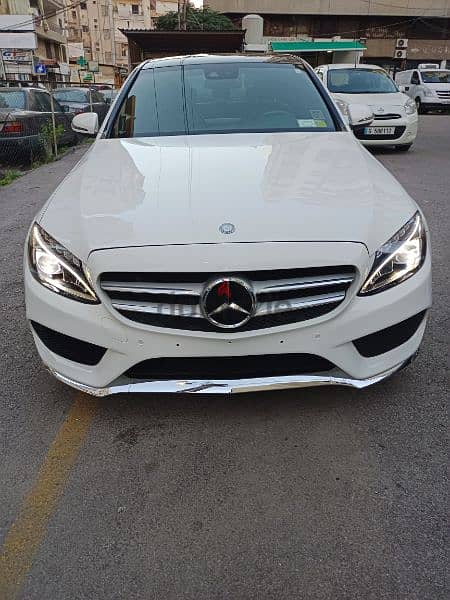 Mercedes C class 300 2016 excellent condition 11