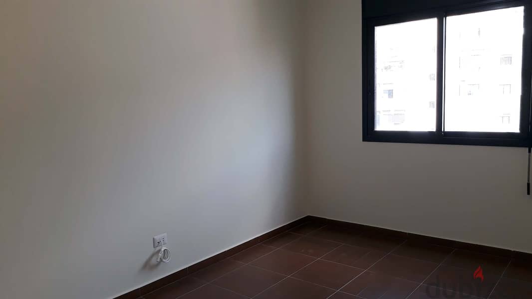 L05207-Well Located & Decorated Apartment For Rent in Zalka 4