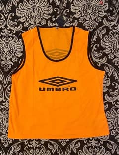 Umbro Training Shirts 4$ كنزات تدريب 0