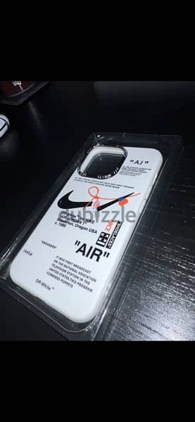 Off-White x Nike iPhone 13 Pro case 1