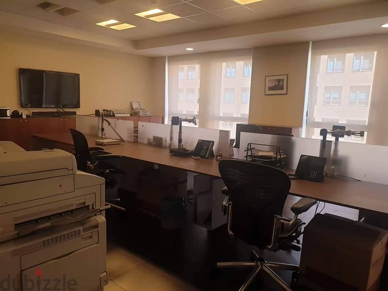 L13855-1,200 SQM Luxurious Office with Suite for Rent in Downtown 4