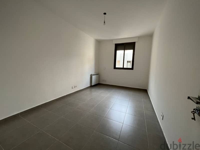 L06671 - New Apartment for Sale in a Gated Community of Adma 5
