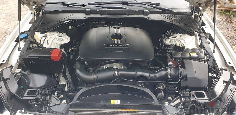 jaguar xf 2.5t model 2016 saad trad company source 18