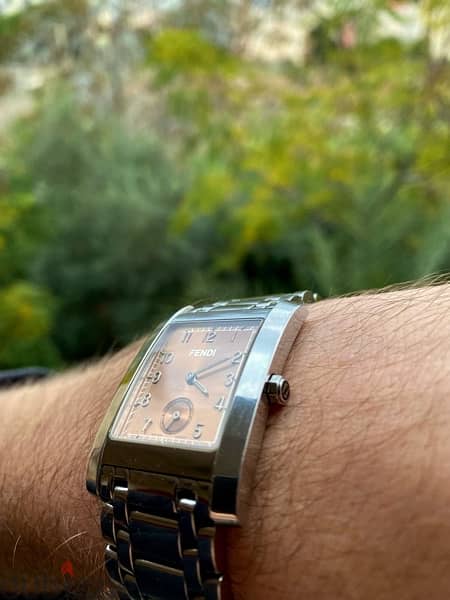 Original Fendi Luxury Watch ساعة أصلية 3
